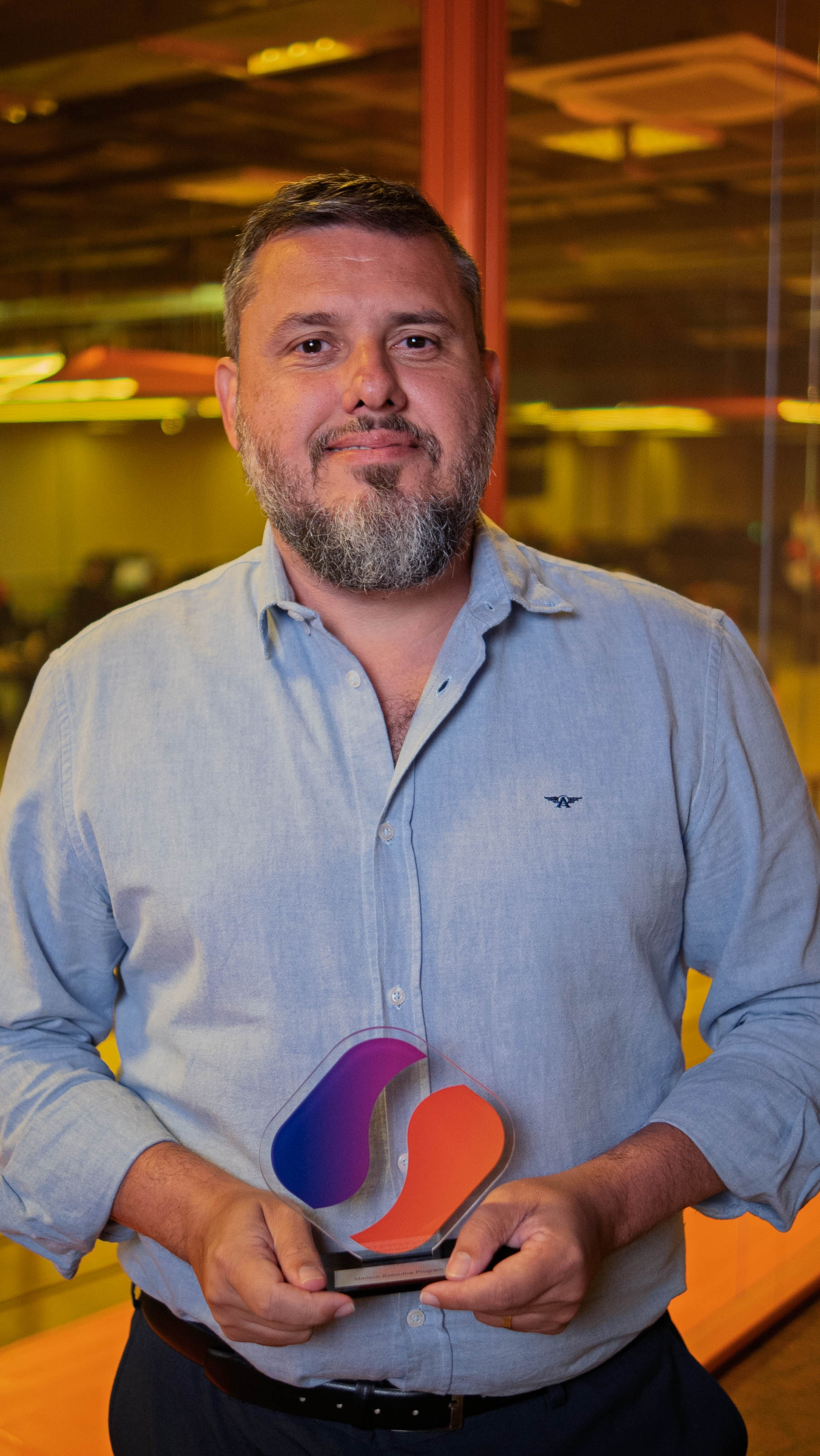 Bruno Gregory - Premiado pela V4 Company